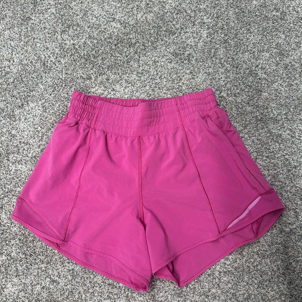 lululemon hotty hot shorts: hot pink